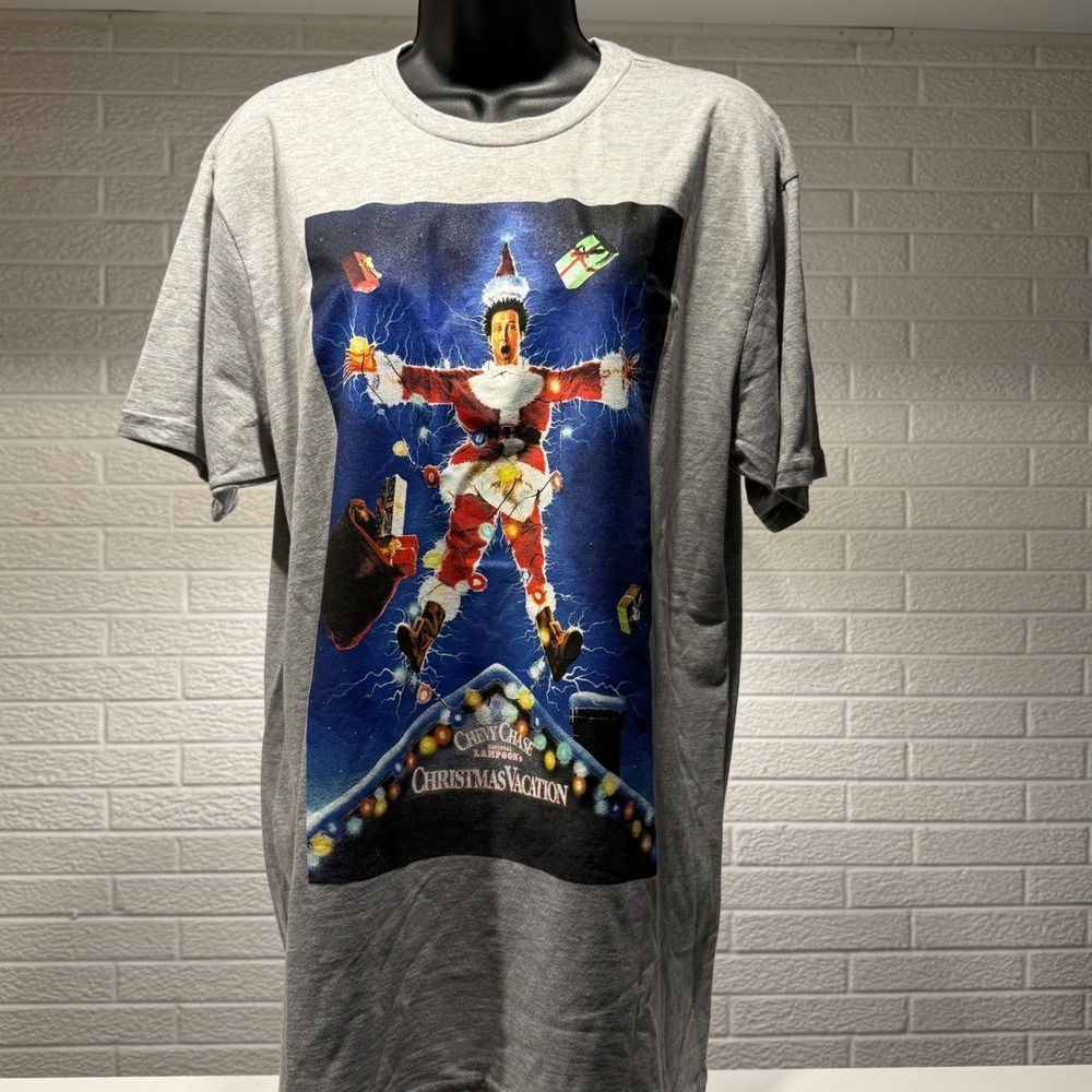 National Lampoons Christmas Vacation Graphic T-Shirt Crew Neck - Large